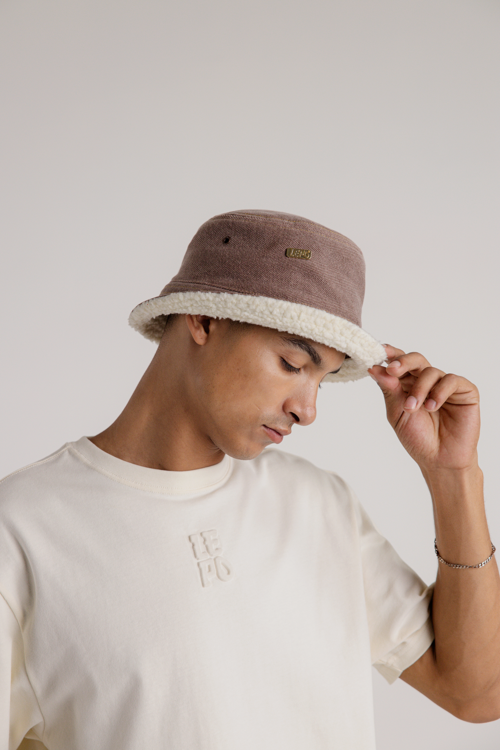 Vintage 90s leather & Sherpa bucket hat Bucket Hat With Wordmark Logo - Black | Levi main image 2